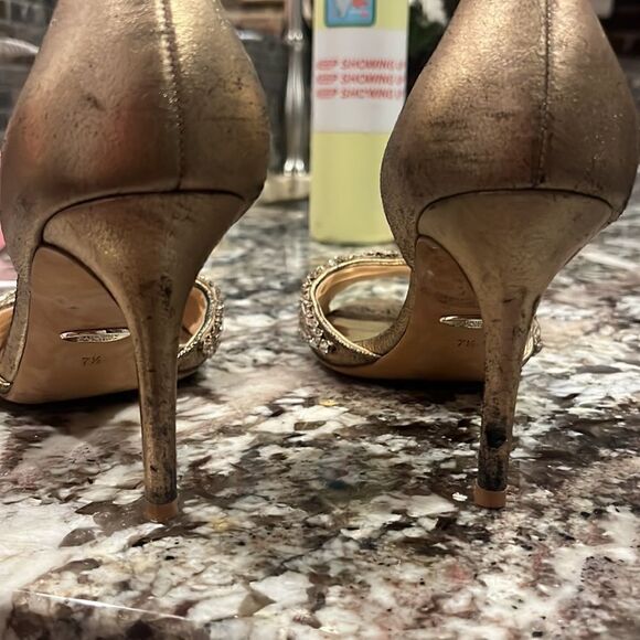 Badgley Mischka Maria Embellished D'orsay Pump - Picture 5 of 9